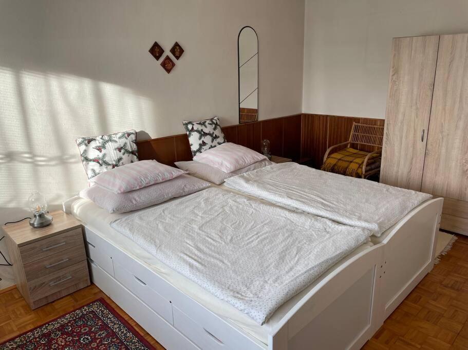 Oddych Pri Martinskych Holiach /Mountains Vacation Villa Buitenkant foto